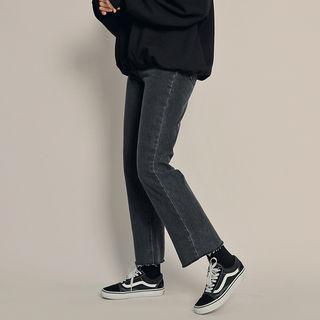 Semi Wide-leg Jeans