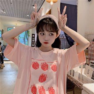 Short Sleeve Strawberry Print T-shirt