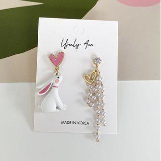 Rabbit Asymmetrical Faux Pearl Fringed Earring