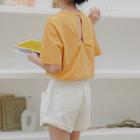 Short-sleeve Keyhole Back T-shirt