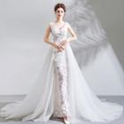 Sleeveless Lace-panel Wedding Dress