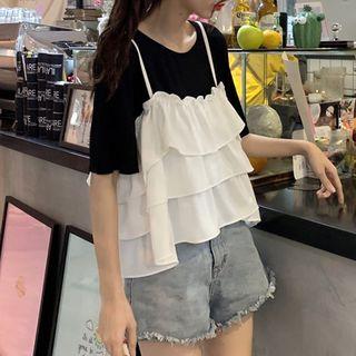 Set: Short Sleeve Plain T-shirt + Layered Ruffled Camisole Top