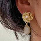 Flower Faux Pearl Acrylic Drop Earring 1 Pair - Gold & White - One Size