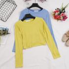 Long-sleeve Round Neck Cropped T-shirt