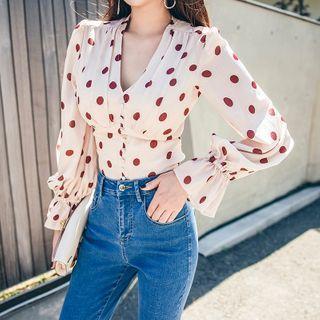Dotted V-neck Puff-sleeve Top