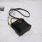 Flap Chain Crossbody Bucket Bag