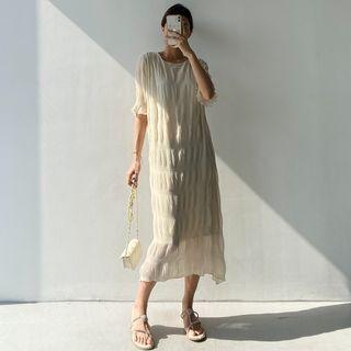 Short-sleeve Pleated Midi Shift Dress