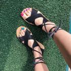 Cross-band Flat-heel Gladiator Sandals