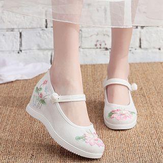 Floral Embroidered Hidden-wedge Mary Jane Pumps