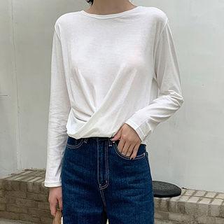 Round-neck Twist-front T-shirt