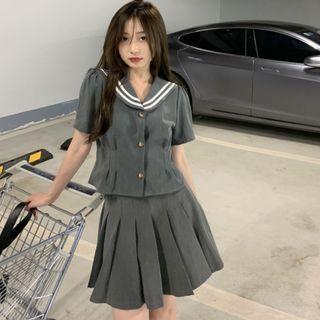 Short-sleeve Sailor Collar Shirt / Pleated Mini A-line Skirt