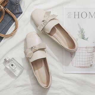 Bow-accent Square Toe Faux Leather Loafers
