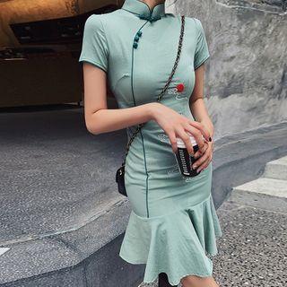 Short-sleeve Crane Embroidered Qipao