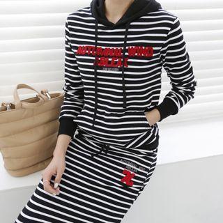 Set: Kangaroo-pocket Striped Hoodie Top + Band-waist Skirt Black - One Size
