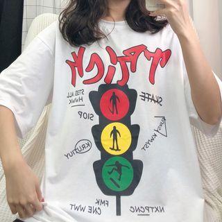 Traffic Light Print Elbow-sleeve T-shirt