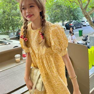 Short-sleeve Flower Print A-line Dress Yellow - One Size
