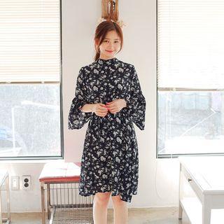 Ruffle-cuff A-line Chiffon Dress