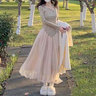 Long-sleeve Asymmetrical Lettuce Edge T-shirt / Midi A-line Skirt / Set