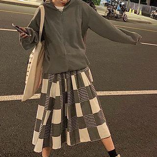 Hooded Zip Jacket / Plaid Midi A-line Skirt
