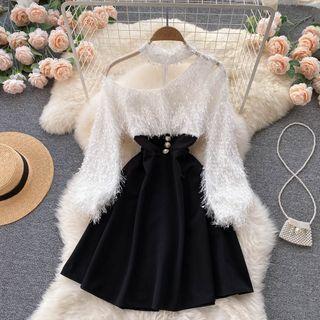 Off-shoulder Fringe Sheer Panel Plain Dress