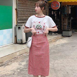 Set: Printed Elbow-sleeve T-shirt + Plaid Midi Straight-fit Skirt