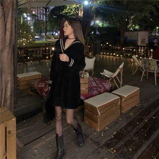 V-neck Two Tone A-line Dress Black - One Size