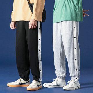 Button-side Cropped Sweatpants