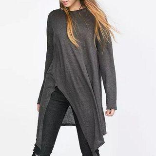 Diagonal-hem Tunic