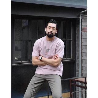 Round-neck Plant-printed T-shirt