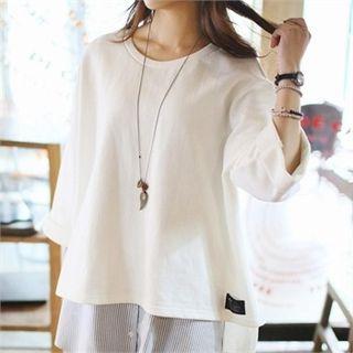 Cuffed 3/4-sleeve Dip-back T-shirt