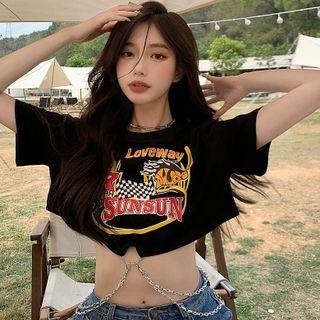 Short-sleeve Print Cropped T-shirt With Chains