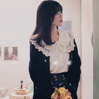 Long Sleeve Floral Embroidered Knitted Open-front Sweater
