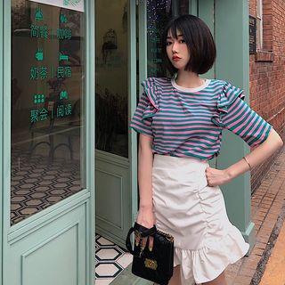 Striped Ruffle Short-sleeve T-shirt / Frilled Skirt