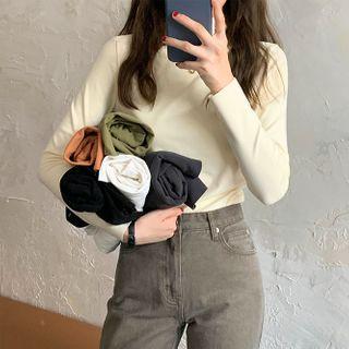 Mock-neck / High-neck Long-sleeve Plain Top