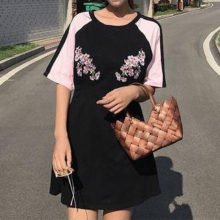 Floral Embroidered Raglan Short-sleeve A-line Dress