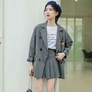 Double-breasted Blazer / High Waist Pleated Skirt