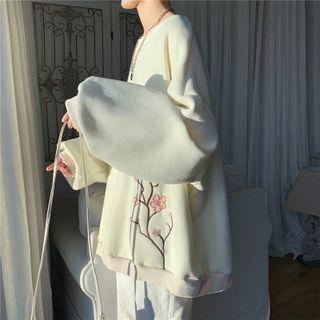 Flower Embroidered Oversized Sweatshirt