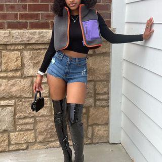 Contrast Pocket Fleece Cropped Vest