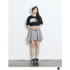 Elbow-sleeve Lettering Top