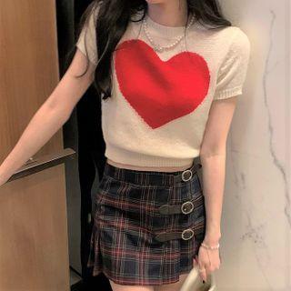 Short-sleeve Heart Print Knit Crop Top / Plaid Mini A-line Skirt