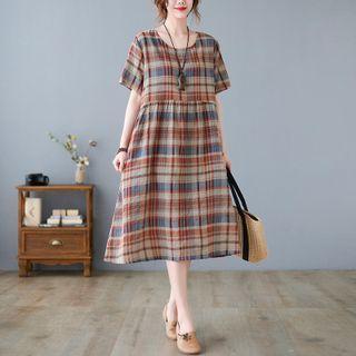 Short-sleeve Plaid Midi A-line Dress Plaid - Brown & Blue - One Size
