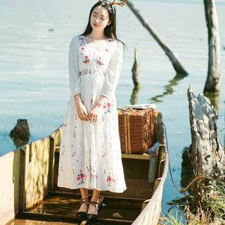 Long-sleeve Embroidery Long Dress