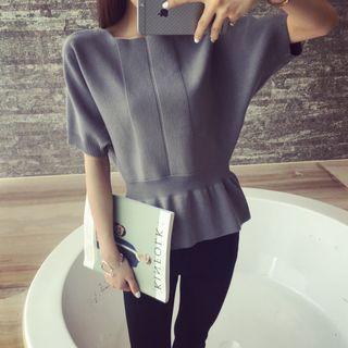 Plain Elbow Sleeve Peplum Knit Top