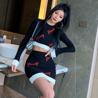 Set: Fluffy Trim Lettering Cropped T-shirt + Mini Pencil Skirt