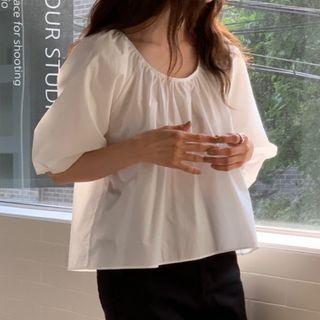 Puff Sleeve Round Neck Plain Blouse