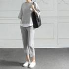Set: Mock Two-piece Elbow-sleeve T-shirt + Straight Leg Capri Pants