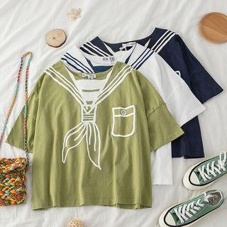 Short-sleeve Print Loose-fit T-shirt