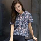 Short-sleeve Print Mesh Hooded Sports T-shirt