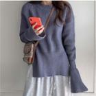 Long-sleeve Panel Knit Slit Top