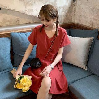 Short-sleeve Heart Detail A-line Dress Red - One Size